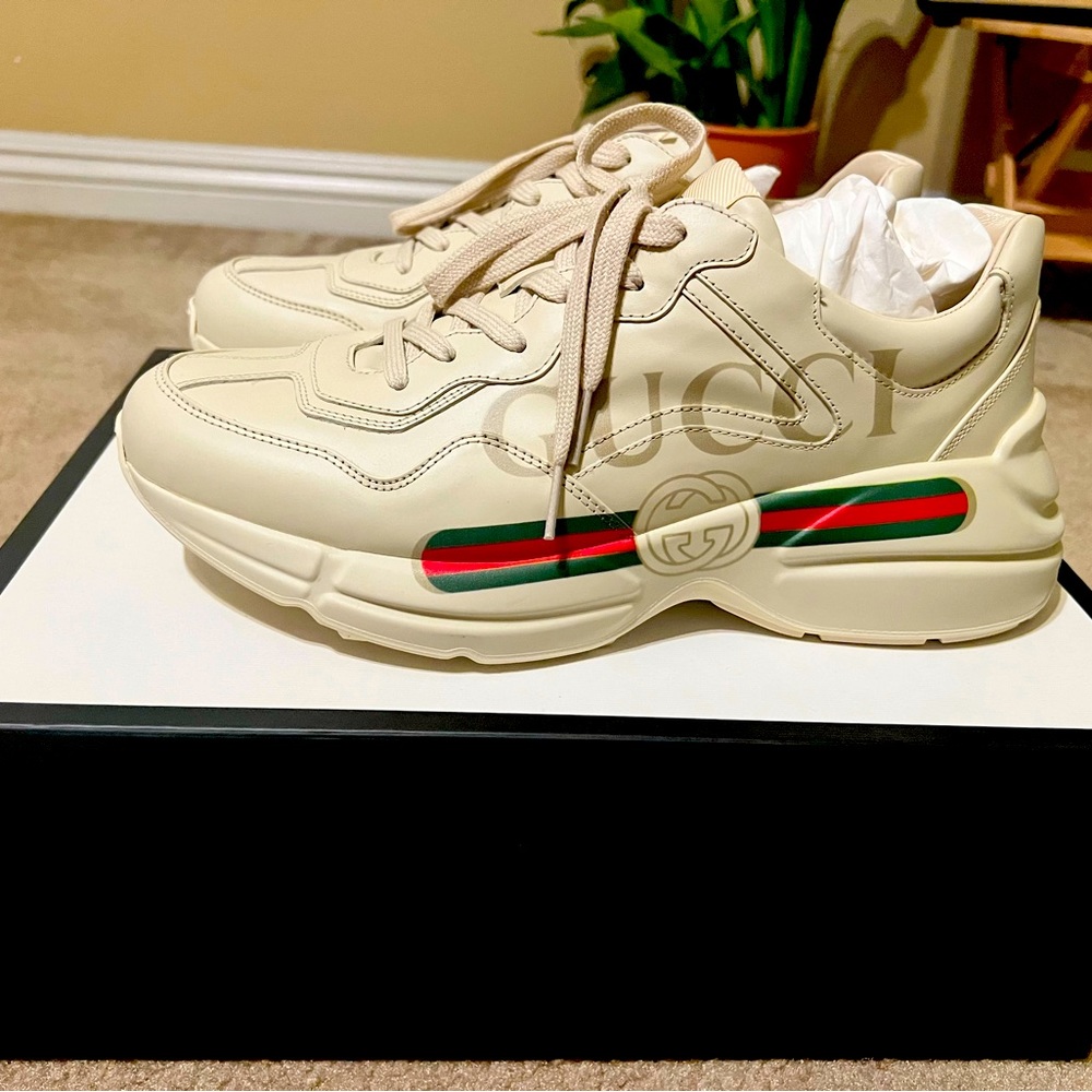 gucci size 8 men